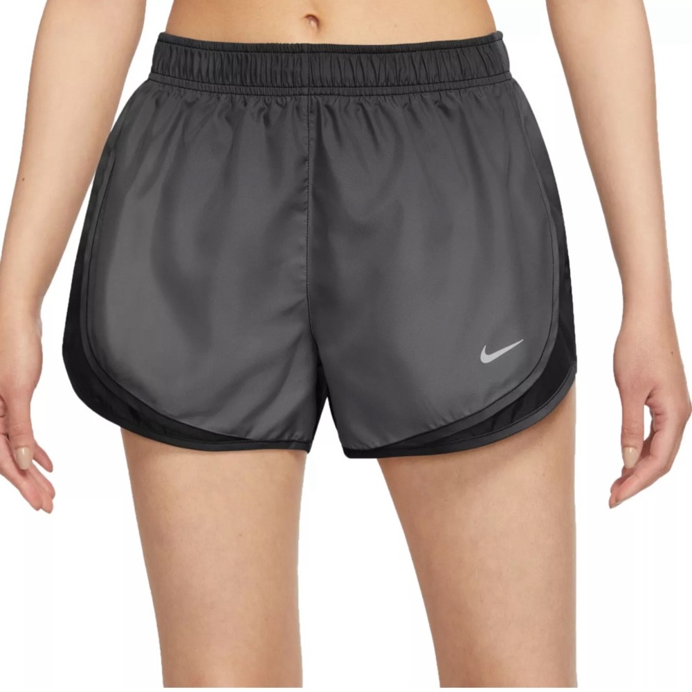 Nike Women's Swoosh Ombre Tempo Brief-Lined Running Shorts | Size Medium